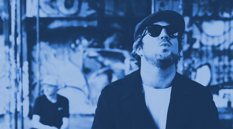 Oplev TrainMan Blues' stemningsfulde musik i Rønne