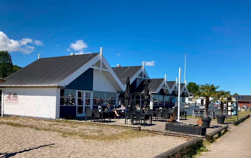 Pennas Restaurant søger rengøringshjælp med start med det samme