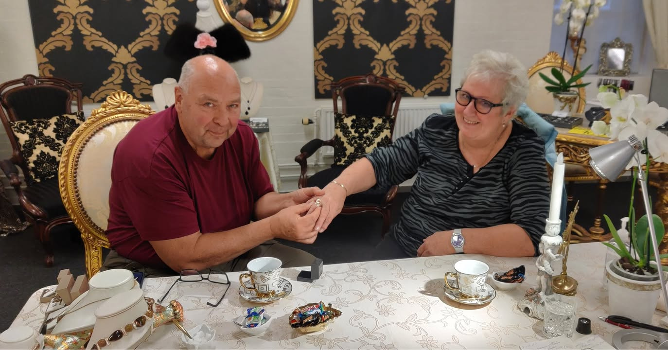 Smykkedesigner Helga Winther forvandler arvestykker til unik familiering