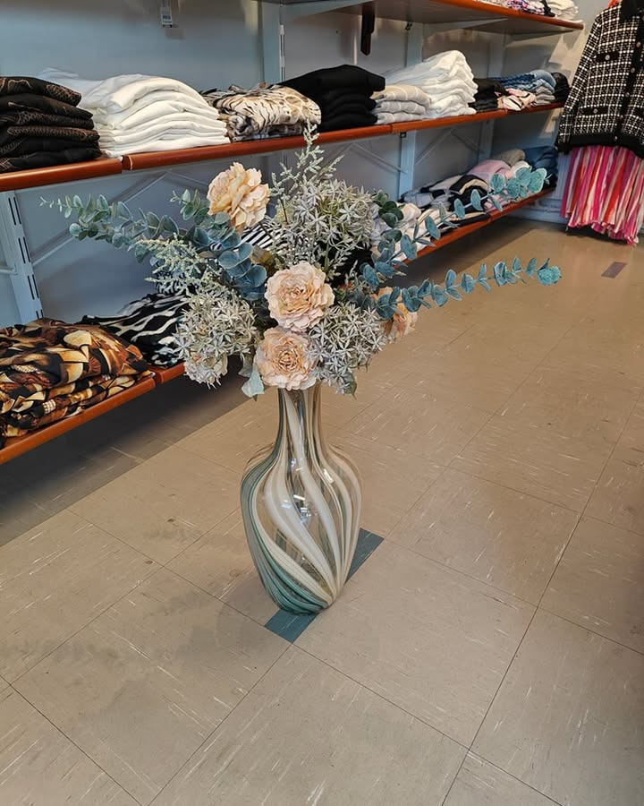 Elins Butik hjælper med at skabe smukt hjem med kunstig buket 