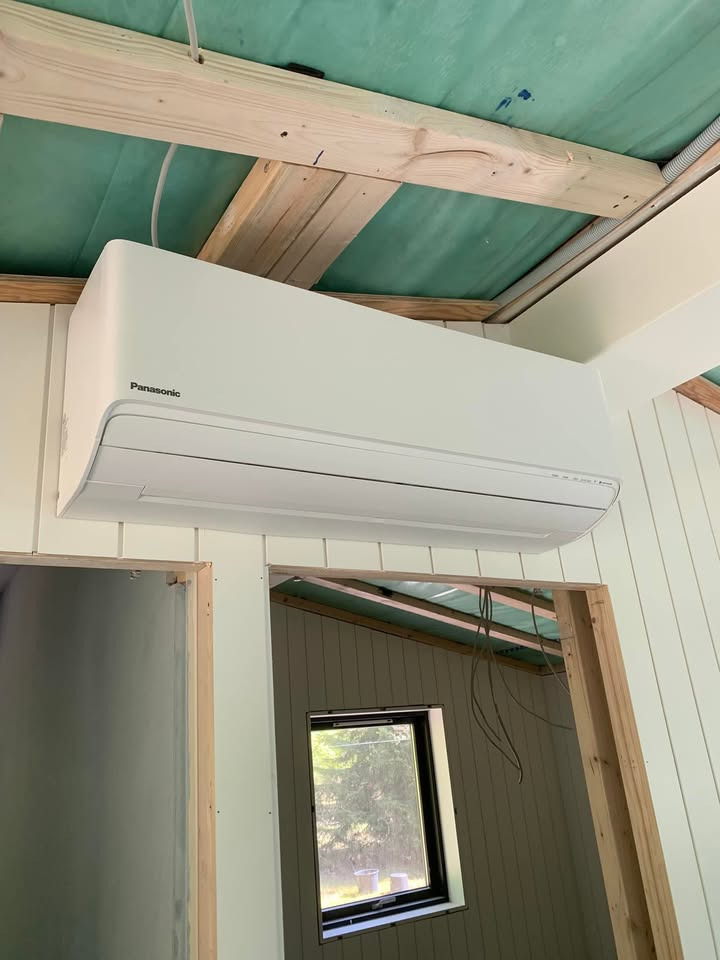 Toldbod El- & Klimateknik ApS installerer Panasonic HZ25ZKE i sommerhus under renovering
