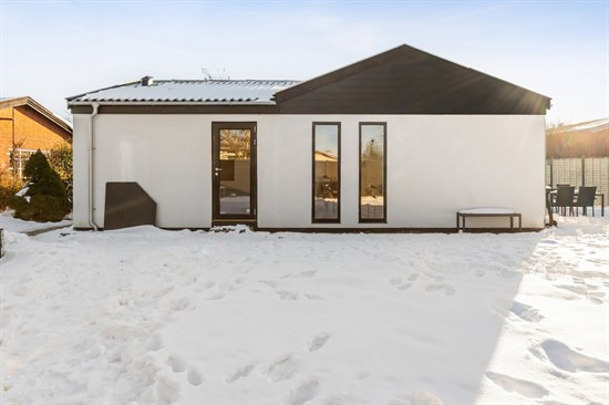 Låsbyvej 18B og 1 anden boliger er kommet til salg denne uge i Rødovre - se boligerne her.