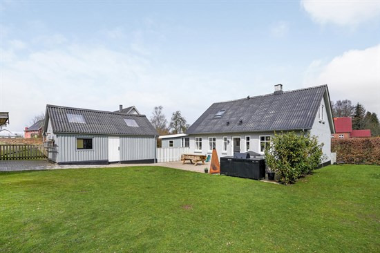 Byvej 20 er til salg for kun 795.000 kr.: Se de billigste boliger til salg i Bryrup her