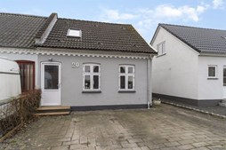 Parallelvej 6 er til salg for kun 795.000 kr.: Se de billigste boliger til salg i Middelfart her