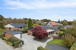 Rosenparken 44 og 1 anden boliger er kommet til salg denne uge i Thorsø - se boligerne her.