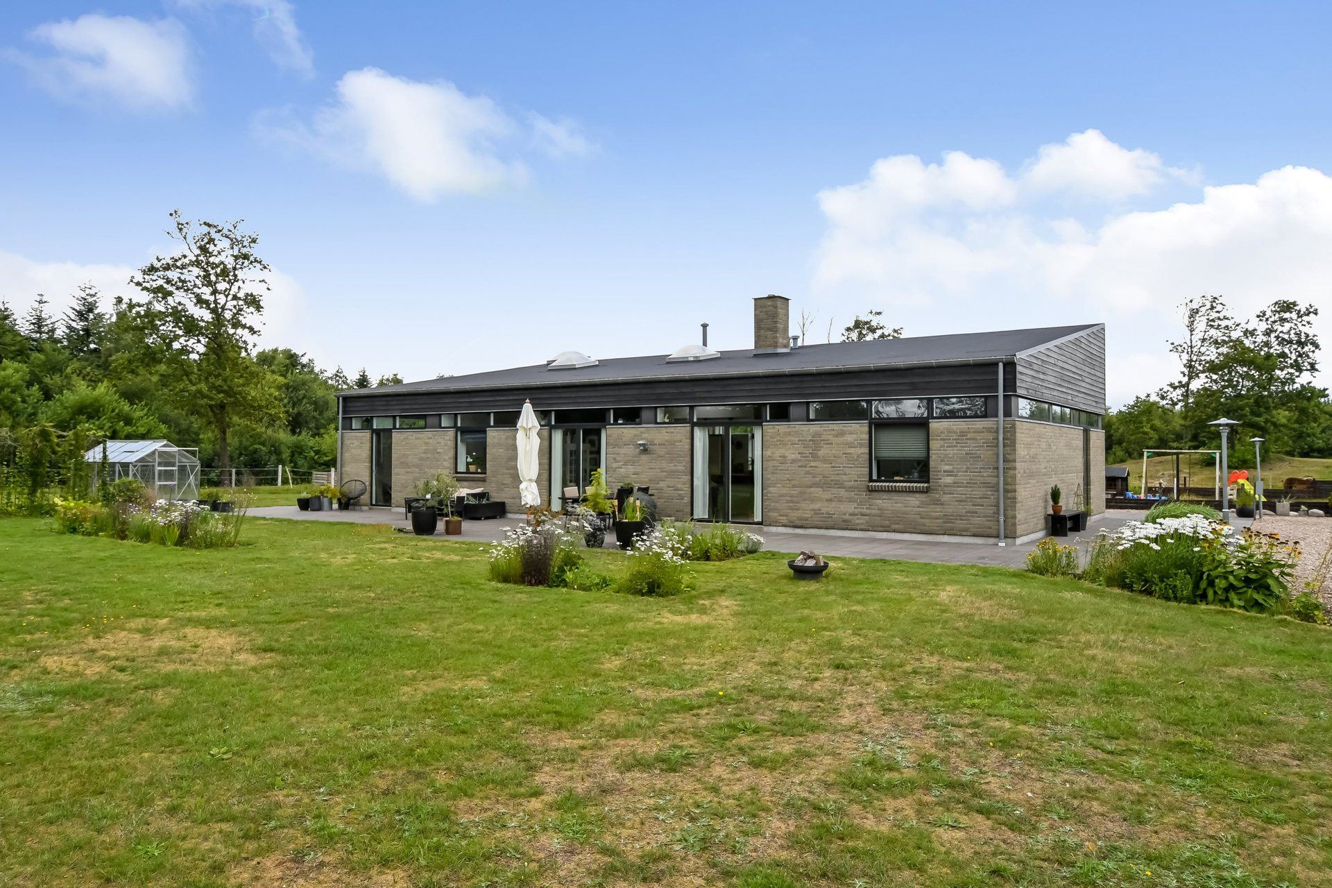 En ren boligdrøm på 309 m² til 2,895 mio. kroner er nu komme til salg i Nørre Nebel: Se hvor de dyreste boliger til salg i Nørre Nebel er