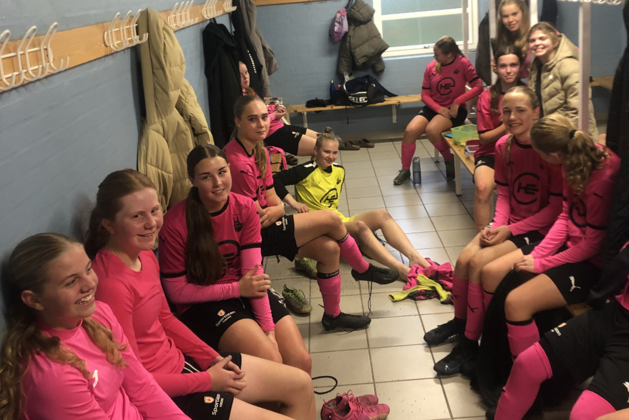 Tæt kamp tippede desværre ikke til Viborg-pigernes fordel: ”Vi kunne godt have vundet i dag”