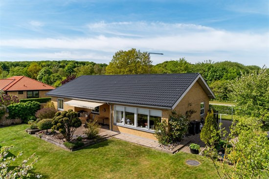 Til salg hos danbolig Nørresundby : Velholdt villa tæt på naturen og byen