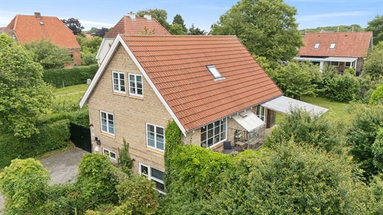 Top 6 over dyreste boliger til salg i Viby J. Priser op til 15.995.000 kr