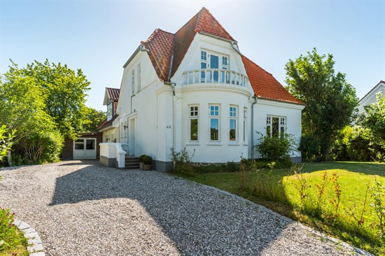 Top 6 over dyreste boliger til salg i Brenderup. Priser op til 6.995.000 kr