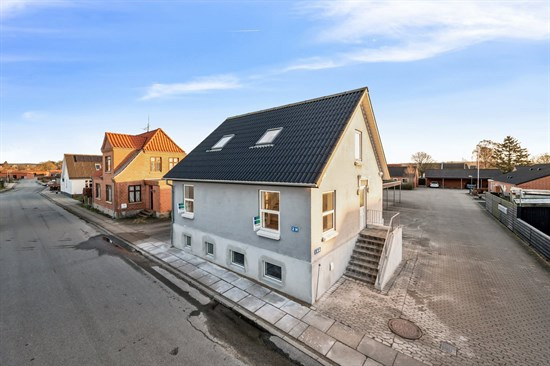 Liltvedvej 34 er til salg for kun 475.000 kr.: Se de billigste boliger til salg i Auning her