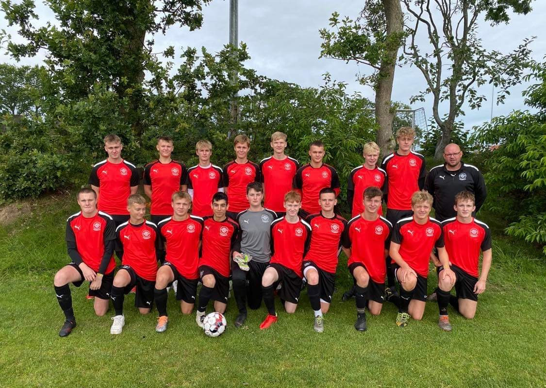 Magnus Bach-hattrick i stensikker Brønderslev-sejr