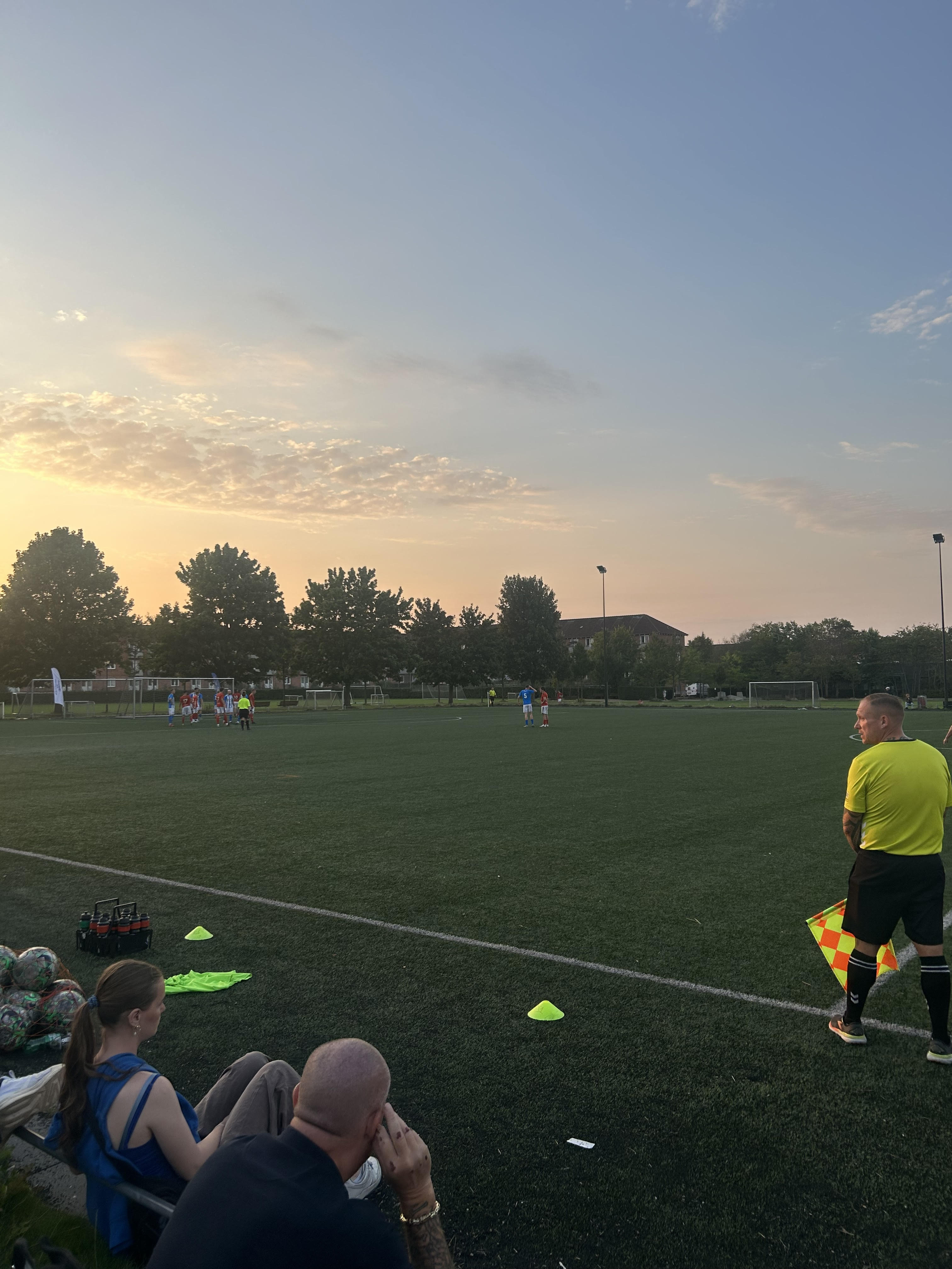 Comeback og debutpræstation sikrer Union Herrer sejr over Husum Bk