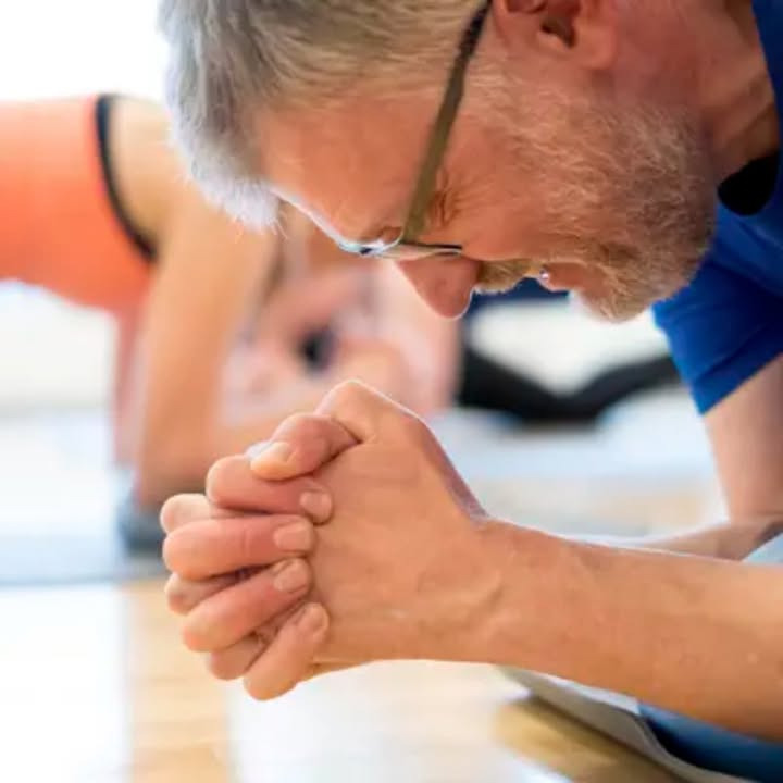 Kom i form med Fokus Folkeoplysning: styrke og balance for alle niveauer