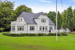 Luksus til salg: Mogenstrupvej 33, Mogenstrup til 3,2  mio. kroner – Se Roslevs dyreste boliger her