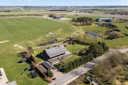 Top 6 over dyreste boliger til salg i Arden. Priser op til 3.595.000 kr