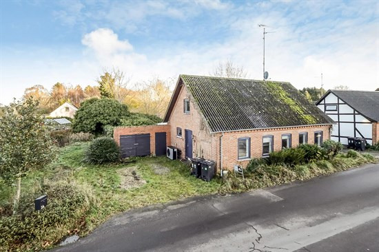 Damvej 15 er til salg for kun 245.000 kr.: Se de billigste boliger til salg i Hesselager her