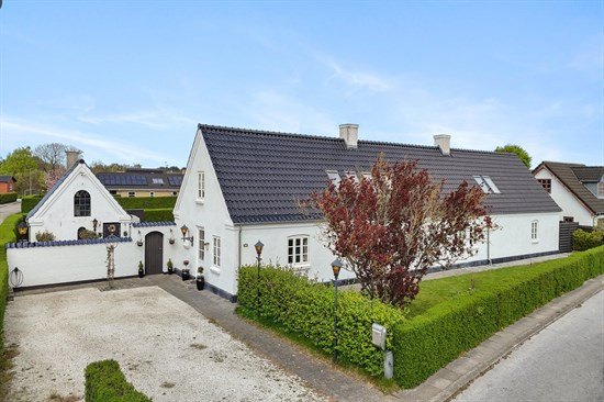 Top 6 over dyreste boliger til salg i Hals. Priser op til 7.395.000 kr