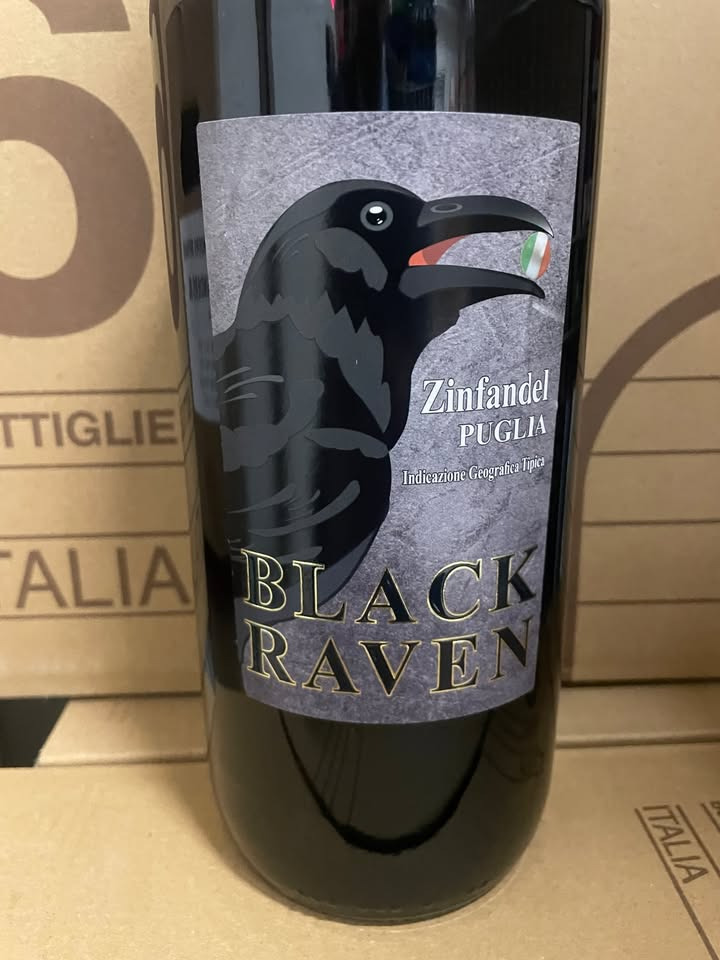 Meny Randers tilbyder Black Raven Zinfandel Magnum til specialpris