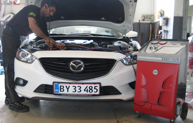 Hos Horsens Autoservice er et normalt eftersyn alt andet end normalt