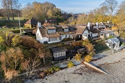 Top 6 over dyreste boliger til salg i Ålsgårde. Priser op til 14.900.000 kr