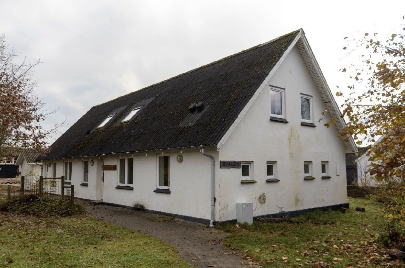 Jammerbugt Kommune har sat ejendommen beliggende på Strandvejen 14 i Tranum til salg