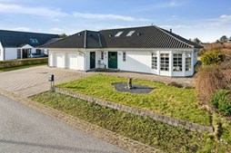 Netop kommet til salg: J Weinkouffsvej 8 en af Hirtshals’ dyreste adresser