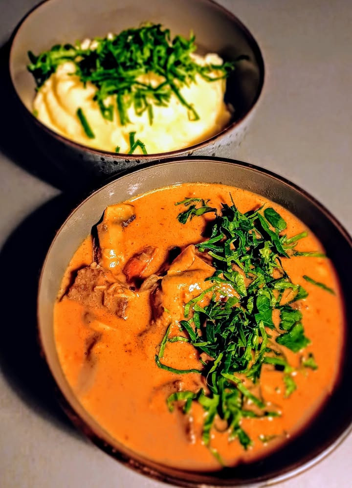 Njordkøkken tilbyder bøf stroganoff til afhentning torsdag