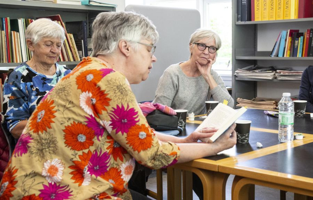 Guidet fælleslæsning på Risskov bibliotek