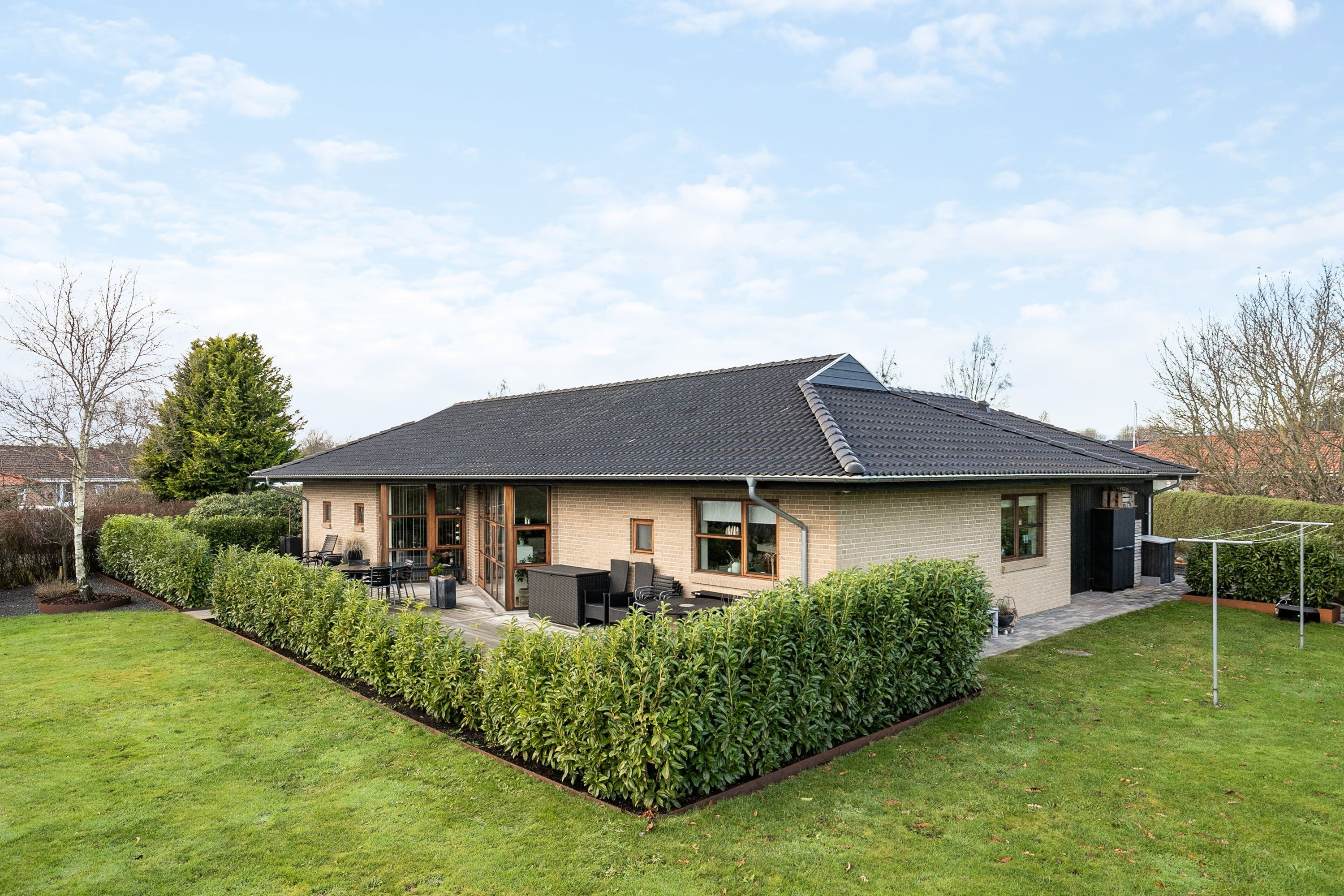 Drømmer du om luksus? For 2,6  mio. kroner er Kløvermarken 21 kommet til salg - Se den og de dyreste boliger til salg her