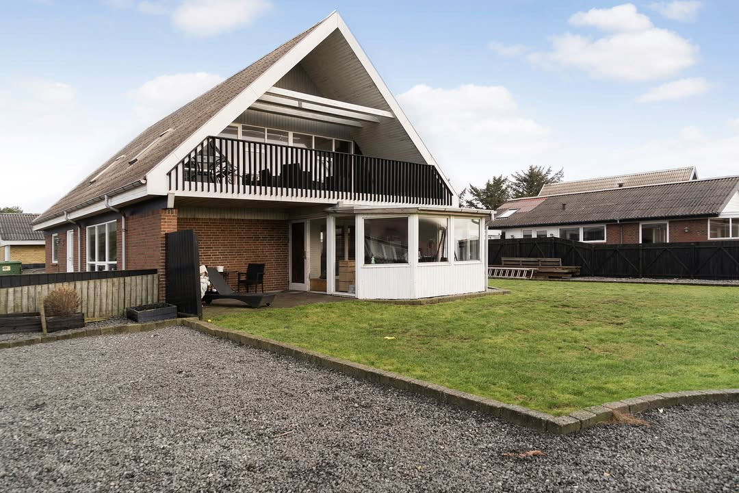 Flot villa nær Vesterhavet til salg hos EDC Hurup Thy: Ingen bopælspligt og omgivet af natur