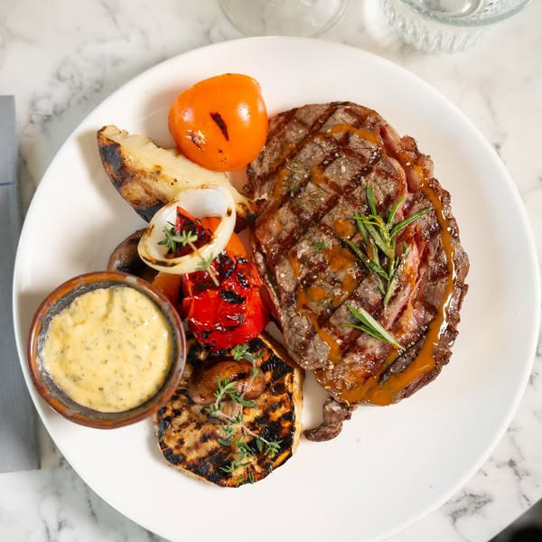 Restaurant Mellow inviterer til fredagsgrill med lækre retter