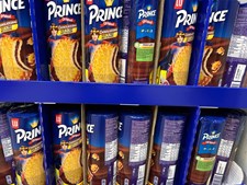 Min Købmand i Asp tilbyder en god pris på Prince Chokolade Kiks - hent inden fredag