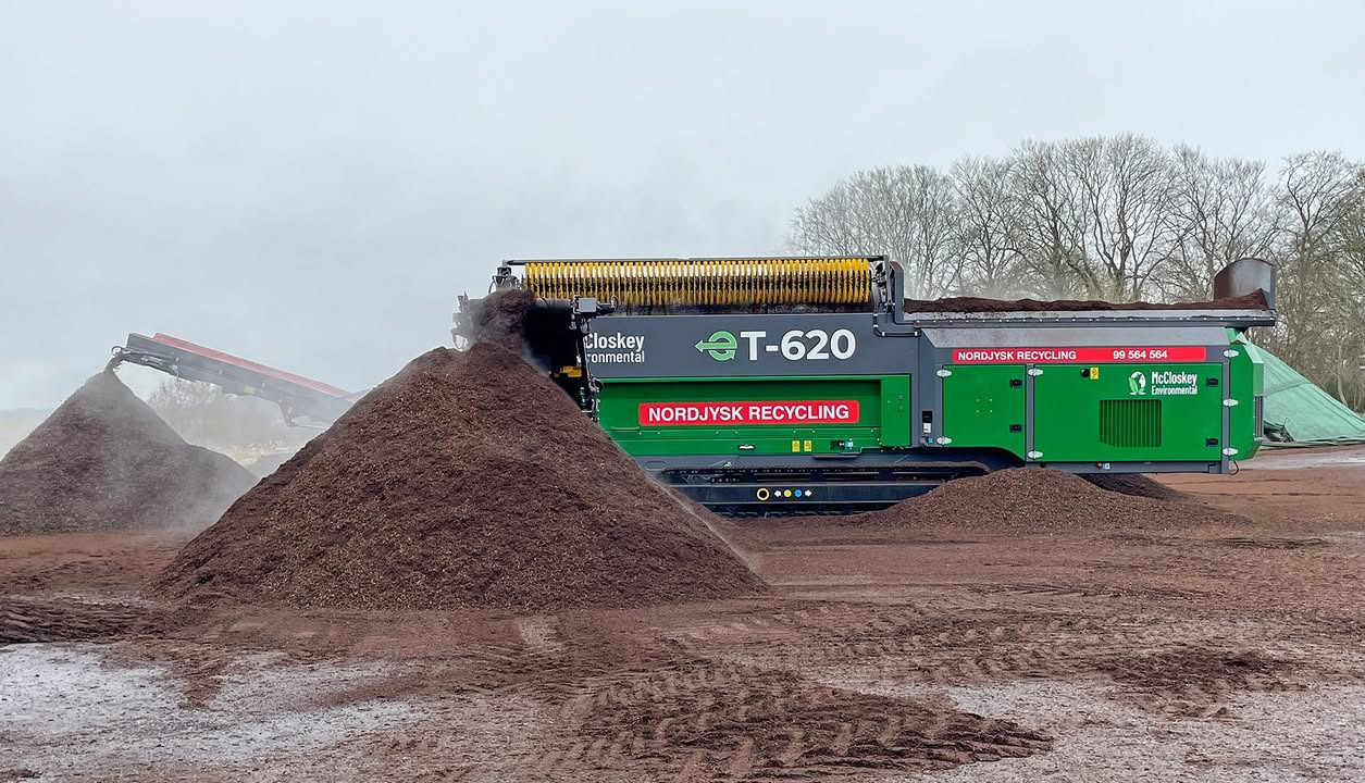 Scantruck A/S introducerer Danmarks første McCloskey tromlesorterer hos Nordjysk Recycling