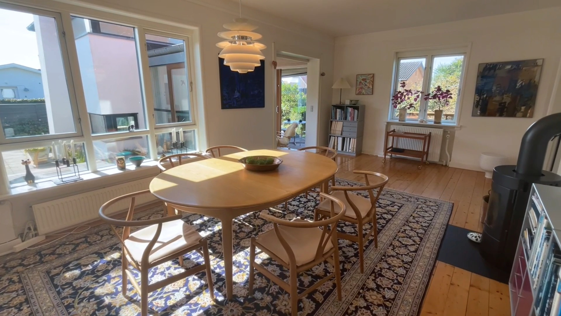 Arkitekttegnet ejendom i Hjørring med prisjustering fra Ejendomsmæglerfirmaet Thomas Risager A/S