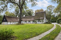 Pilevangsvej 16 og 2 andre boliger er kommet til salg denne uge i Frederiksværk - se boligerne her.