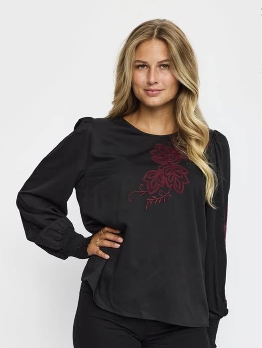 Skott Aalborg annoncerer start på udsalg med store besparelser