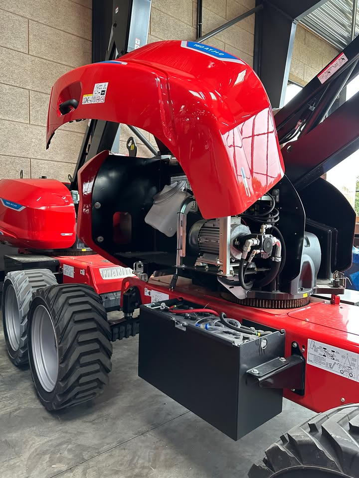 Scantruck A/S præsenterer miljøvenlige og effektive Manitou bomlifte på el
