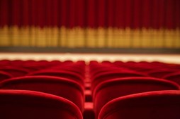 Koncertfortælling om Anne Frank i Bellevue Teatret