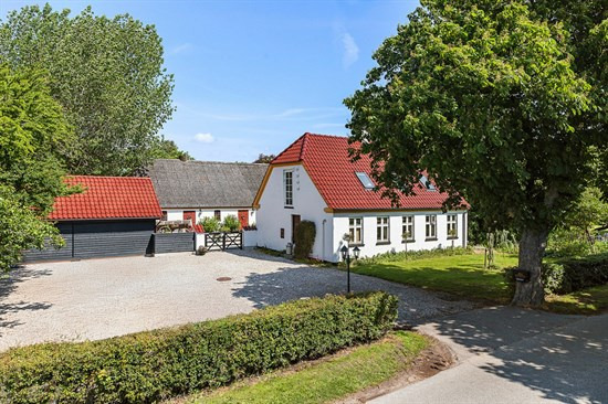 Top 6 over dyreste boliger til salg i Tølløse. Priser op til 6.195.000 kr