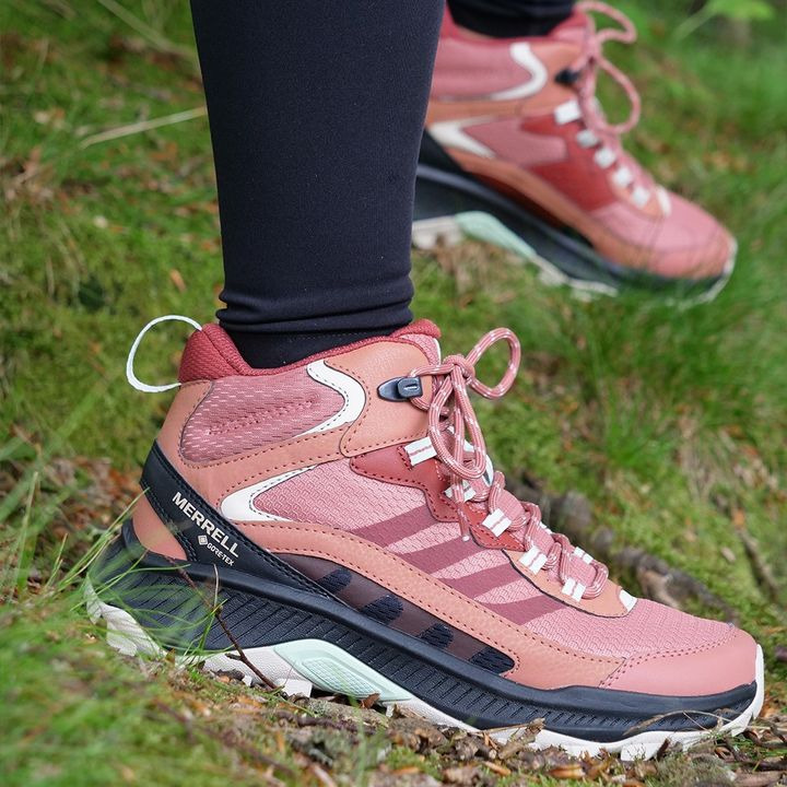 Merrell vandrestøvler til eventyr til tilbudspris hos Sportigan Viborg ApS