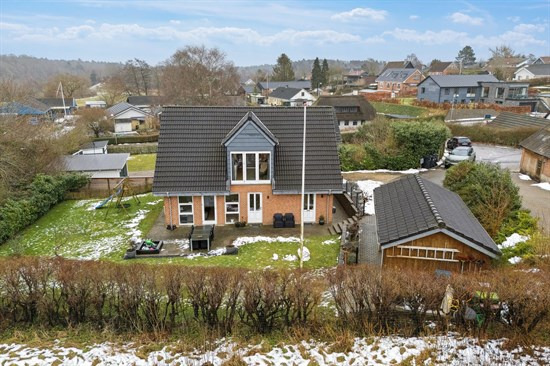 Vroldgade 7B og 4 andre boliger er kommet til salg denne uge i Skanderborg - se boligerne her.