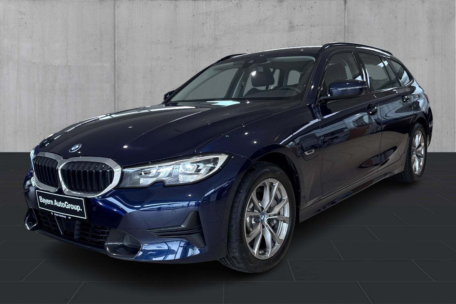 Biler netop sat til salg i Årre