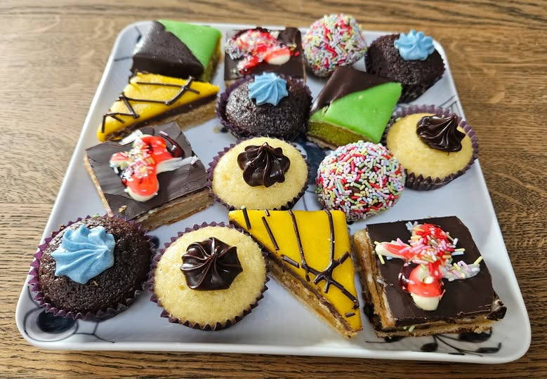 Løgstørvejens Bageri starter weekenden med kage-boks deluxe tilbud