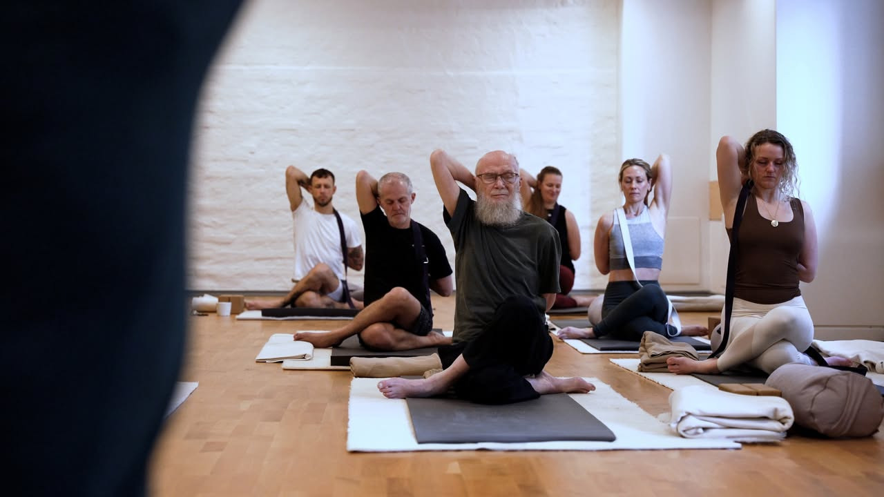 Fokus Folkeoplysning tilbyder gratis prøvetime i yoga