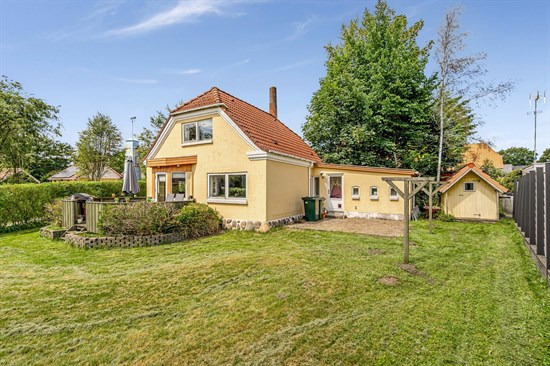 Grindstedvej 76 er til salg for kun 495.000 kr.: Se de billigste boliger til salg i Sønder Omme her