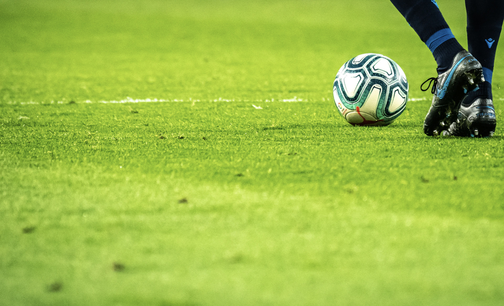 Her kan du se Danmark spille mod Tjekkiet på storskærm 