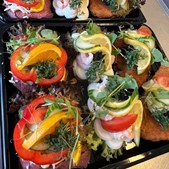 Fast tirsdagstilbud hos Pernelles Madunivers: 6 stk smørrebrød for 120 kr