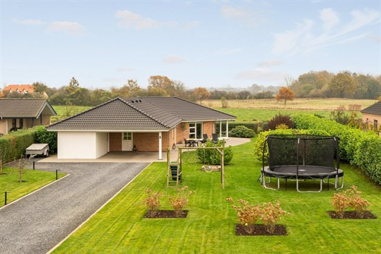 Lykkegård 6 til salg for 2,3  mio. kroner - Se 5 andre boliger til salg i Sønderborg Kommune