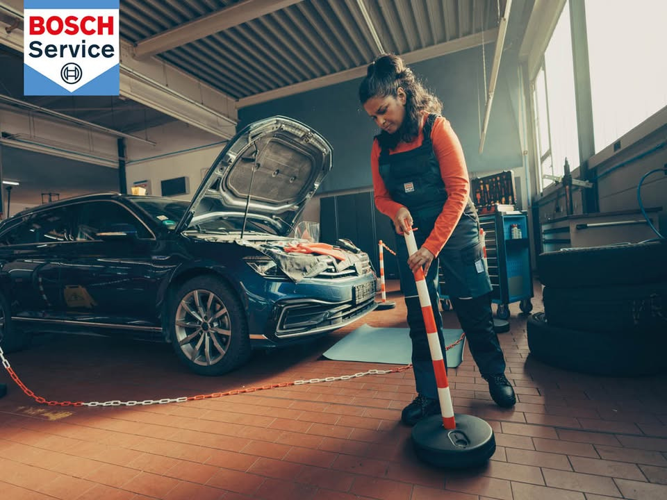 AUTO TEKNIK A/S servicerer din elbil med Bosch-systemet